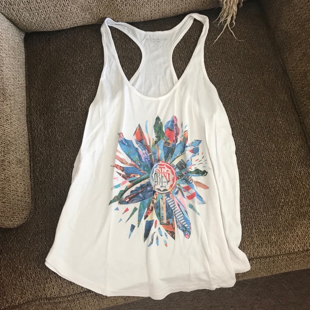 Obey Tank